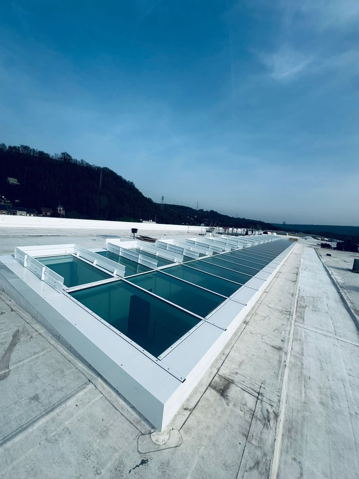 Photo : vitrages photovoltaïques actifs